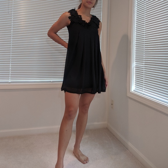 [3 for $25] Yumi Petal Chiffon Dress - Picture 2 of 3